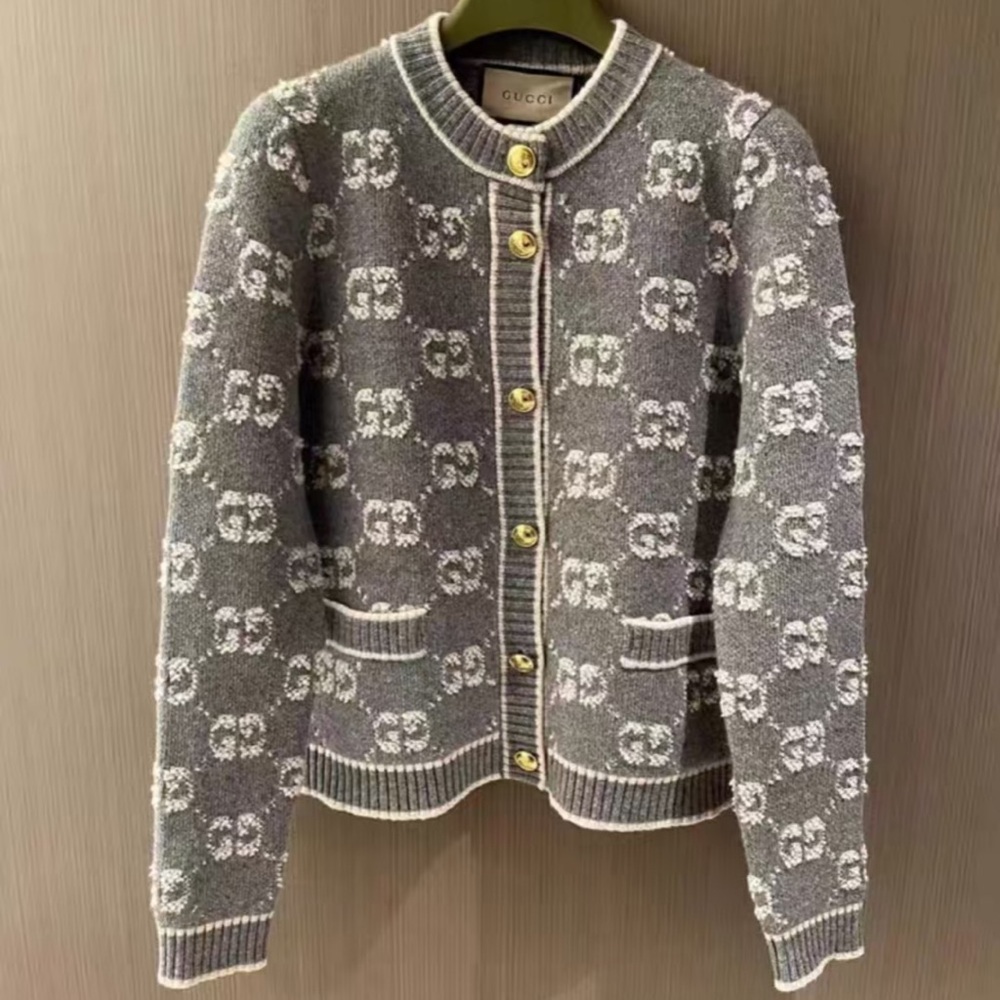Gucci Gray And White Patterned Jacket - image 2